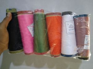 Benang Obras Polyester 6 Pcs Warna Random