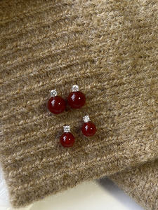 Classic French Vintage Red Agate S925 Sterling Silver Earrings Fashionable Versatile Feminine Jewelry Stylish Accessory