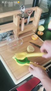 Aluminum Alloy 2-in-1 Juice Press Kitchen Tool