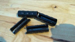 Kẹp nhựa PVC dùng cho nhà màng nhà lưới kẹp ống khung nhà kính