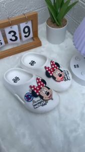 OPTA Minnie Mouse รองเท้าสุขภาพเด็กผู้หญิง ตัวการ์ตูนมีไฟ เนื้อ EVA พื้นนื่มไส่สบาย ลิขสิทธิ์แท้ 100% พร้อมจัดส่งทุกวัน