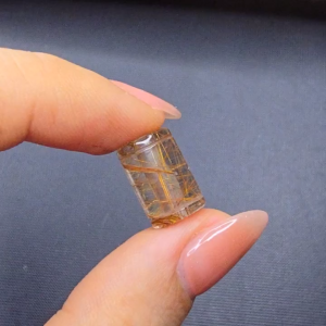 Q1522 Lu thống Thạch anh Tóc Nâu cho mệnh Thổ và Kim - Phong Thuỷ TUDO