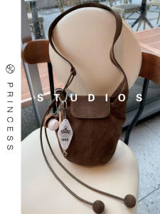 Retro Premium Suede Bucket Bag Womens Crossbody Bag 2025 New Trend Lightweight Luxury High-End Sensation Shoulder Bag