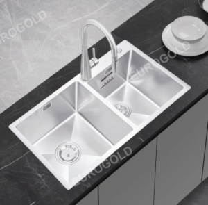 Chậu rửa bát chống xước Eurogold EUC28845GB inox SUS 304 Premium dập liền khối lắp âm bàn bếp