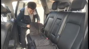 Dog Car Seat Cover Pet Travel Carrier Mattress Waterproof Dog Car Seat Protector With Middle Seat Armrest For Dogs