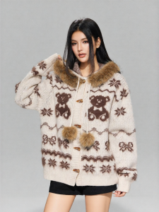 A chock | Vintage Fair Isle Horn-button Hooded Knit Sweater with Fur Collar