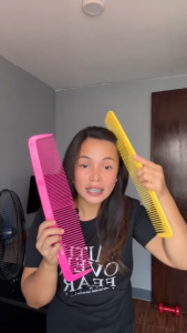 Giant Comb Giant Hair Detangling Massage Straight Hair Comb Funny Massage Combs Stage Props and Performances