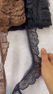 Attributes": "ลูกไม้, ลูกไม้ DIY, ระบายลูกไม้, กว้าง 1-2 นิ้ว, หน่วยขายเป็นเมตร",