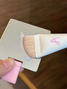 AMORTALS Ermou Grape Fish Tail Ultra Thin Flat Head Foundation Brush No Trace Liquid Foundation Brush Makeup Brush