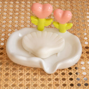 Hộp Đựng Xà Phòng Hình Trái Tim Bằng Gốm Sứ Hình Ngôi Sao Cho Phòng Tắm Nhà Bếp Dụng Cụ Vệ Sinh Cá Nhân Xà Phòng Đỡ