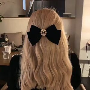 Lovely Meadow Korean Elegant Retro Bow Hair Clip