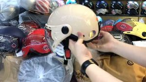 MŨ BẢO HIỂM NỬA ĐẦU CÓ KÍNH CHÍNH HÃNG GRS A33K