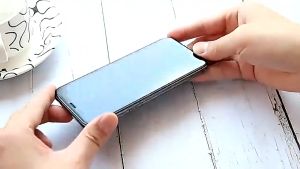 Kaca Bening Tempered Glass Clear Full untuk Smartphone Populer