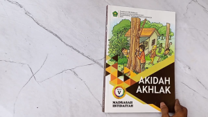 Buku Siswa Akidah Akhlak Kelas 5 MI KEMENAG KMA 183