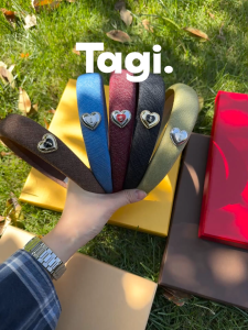 Tagi. Cream Love Headband Vintage Denim Headband High Cranium Top Headband Hairpin ที่คาดผมลายหัวใจสีครีม เครื่องประดับผมผู้หญิง คาดผมผู้หญิง