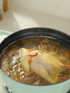 BUYDEEM | Multi-functional Non-stick Soup Pot 4.5L