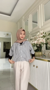 Sasya Kemeja Blouse/Kemeja Crop Top Wanita Terbaru 2025/Kemeja Salur Korean Style/Atasan Crop Lucu