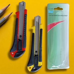 Pisau Cutter Gagang Karet Blister IGM IC-233 & IC-306