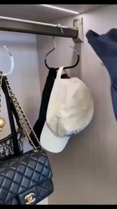 fashion21ี่ แขวนแหวน ไม้แขวนหมวก กันลื่น เหมาะสำหรับแขวนหมวก ผ้าพันคอไหม และสิ่งของอื่นๆ แขวนแบบเรียบง่าย N11