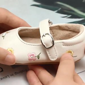 Baby Girls Mary Jane Flats PU Leather Infant Dress Shoes Floral Embroidery Princess Shoes