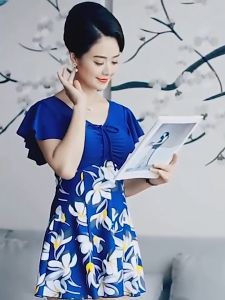 ST Phụ Nữ Trung Niên - Áo Tắm Cho Mẹ Bộ Đồ Bơi Nữ Có Bigsize Cho Người Béo Mập (T029)