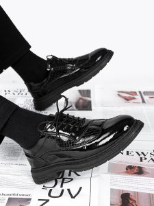 Mens Summer Breathable Black Business Casual Leather Shoes Soft Bottom Versatile Fashionable Shoes PU Material Lace-Up Design