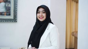 REGLOW Glowing Skin Treatment Intensive Cream With Serum Original By Dr Shindy Putri Official Store Resmi BPOM | Halal MUI | Aman BUMIL BUSUI | Mencerahkan | Jerawat | Flek | Kusam | Berminyak | Beruntusan | Pekanbaru Riau | Padang Jambi Tangerang