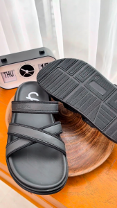 Sandal Pria Dewasa Slide Kasual Santai Sendal Cowo Distro Terbaru Anti Slip Cloka Altezza