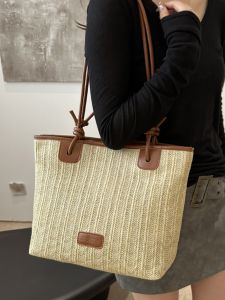 กระเป๋าถือผ้าใบขนาดใหญ่สำหรับผู้หญิง กระเป๋าสะพายไหล่ฤดูร้อน 2024 แฟชั่น กระเป๋าถือแบบสะพายข้าง กระเป๋าถือแบบอเนกประสงค์