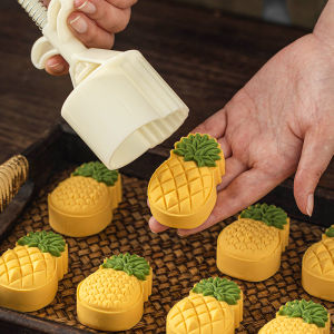 Pineapple Paste Ice Skin Hand Pressed Guangdong Style Green Bean Cake Home Use 50g G7 New Model Baking Mold Kitchen Tool