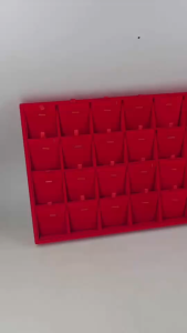 ถาดจี้ 24 ช่อง ขนาด 24.3*35.3*3 ซม.