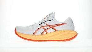 ASICS Men GEL-CUMULUS 28 Running Shoes in White/Energy Orange