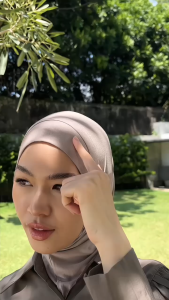 KALISHA X MIMA Jilbab Instan Kaos Rayon Kerudung Bergo Instan Size S Hijab Instan Rayon Vanya