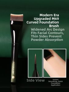 REVERSE | Non Absorbent Foundation Brush