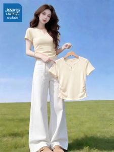 Jeanswest | Áo Thun Nữ Cổ Chữ V Dáng Ôm Ngắn Tay Mùa Hè