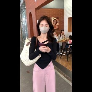 Thùng 100 Chiếc Khẩu Trang 5D UniCare Dành Cho Người Lớn Chính Hãng Công Ty UniMask