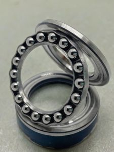 Plane Three-Piece Thrust Ball Pressure Bearing 51100 51101 51102 51103 & 104 105 Bearing Steel