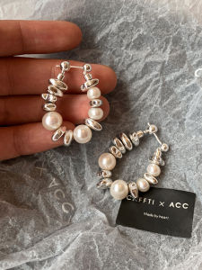 CAFFTI | Natural Freshwater Pearl Earrings
