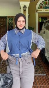 Blouse Laila Kekinian: Kemeja Salur Wanita Katun Premium Mix Shakila