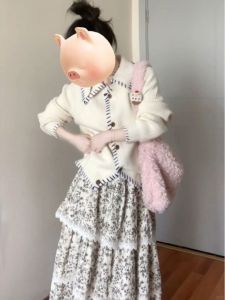 CHANGTONG | Floral Print Knit Set with Retro Elegance