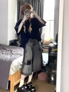 ย้อนยุค สไตล์อเมริกัน ผู้หญิง เดนิม กางเกงยีนส์ Capri กางเกง รูฉีกล้าง หลวม ขาตรง ฤดูร้อน สตรีทแฟชั่น