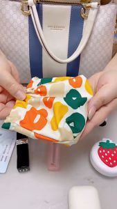 Women Portable Self-closing Cosmetics Bag Casual Sanitary Napkin Storage Bag Coin Purse Money Pouch