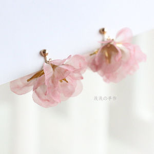 Original Handmade Flower Forest Elf Earrings for Women with Cold and Trendy Air Alloy Silver Plated Gold Plated Spiral Clip