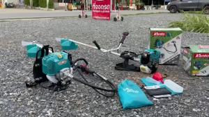 คลินิกเครื่องตัดหญ้าสะพายหลังคุณภาพ กำลังหลังอ่อน สำหรับจังหวะ 3 แรง ลูกสูบ 40mm KANTO รุ่น KT-BGF-S40 รับประกัน 12 เดือน