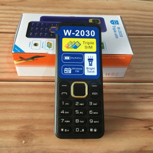 2026 BigHorn Push Button Mobile Phone 2.4 Display Three SIM Bluetooth Flashlight MP3 MP4 Wireless FM Camera Vibration Feature