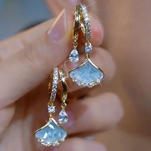 Elegant Silver Maple Leaf Earrings Light Blue Versatile Fashionable Fresh Air Personality Match All Directions Luxury Feel