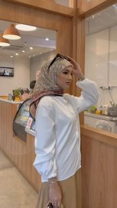 SHAWLPUBLIKA EDISI QABUL | WHIMSICAL BAWAL PREMIUM COTTON FREE BROOCH