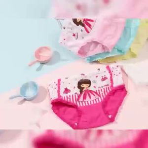 4ชิ้น กางเกงในเด็กหญ กางเกงชั้นในเด็กผู้หญิง กางเกงชั้นในสไตล์เจ้าหญิง กางเกงในเด็ก ชุดชั้นในเด็กอนุบาล