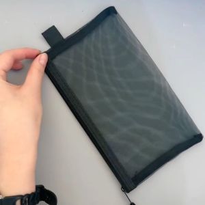 5ชิ้น กระเป๋าเครื่องสำอางตาข่ายความจุขนาดใหญ่ กระเป๋าเครื่องสำอางแบบพกพาสำหรับการเดินทาง กระเป๋าซิป กระเป๋าใส่เครื่องสำอาง กระเป๋าเครื่องสำอางแฟชั่นทันสมัยเรียบง่าย กระเป๋าเครื่องเขียนอเนกประสงค์