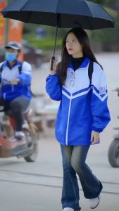 Ô đi mưa gấp 3 tay cầm móc treo độc đáo Carabiner Z siêu tiện lợi Vải siêu chống thấm nước Tay cầm nhựa cao cấp